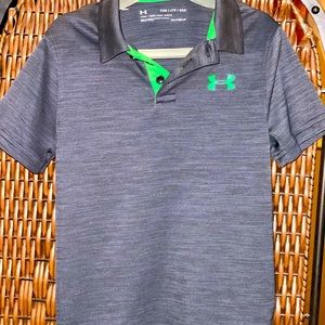 Under Armour short sleeve shirt